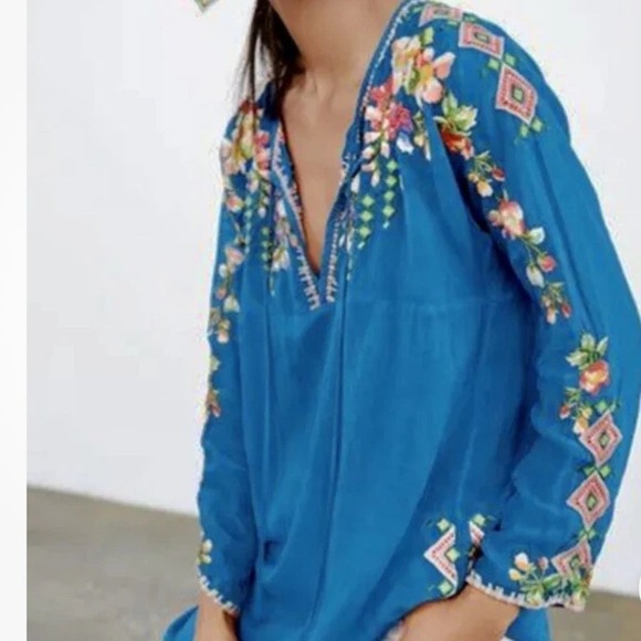 Johnny Was Size P/L Blue Vanessa Blue Floral Embroidered Tunic Blouse - Picture 5 of 14